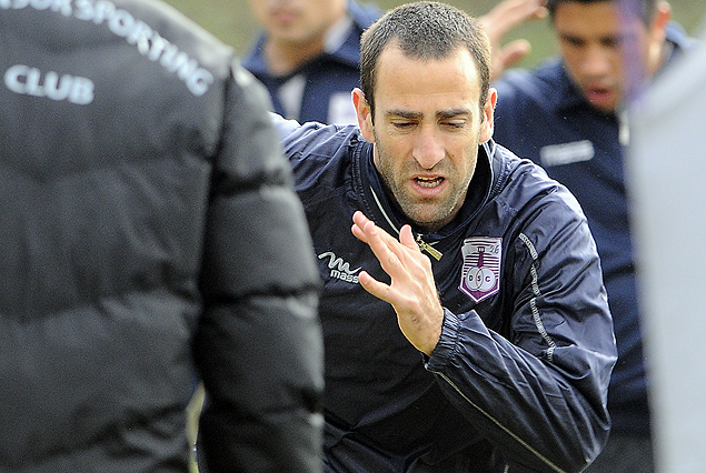Ignacio Risso en plena actividad, pero sin haber renovación de contrato aún. 