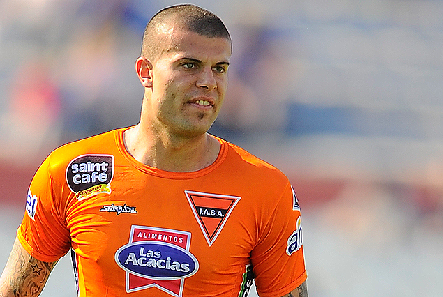 Santiago Carrera y su pase al fútbol italiano. 