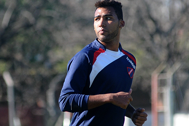 El brasileño Douglas en franco proceso de recuperación.