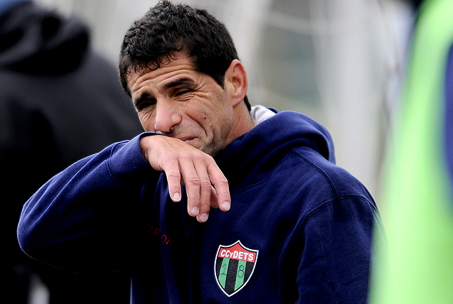 Andrés Aparicio entró en boxes y es duda para el fin de semana.