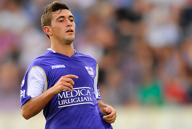 Giorgian De Arrascaeta en la mira de Inter de Porto Alegre.