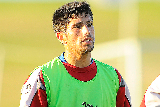 Matías Duffard, mejoró, puede retornar, pero... Rodrigo Viega jugó muy bien e hizo dos goles.