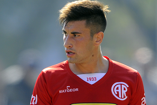 Erick Cabaco vuelve a los titulares de Rentistas.