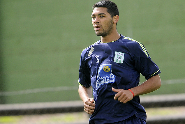 Franco Romero es alternativa en el lateral izquierdo. 