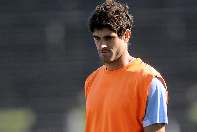 Gastón Bueno reafirmó su evolución y se acercó al retorno.