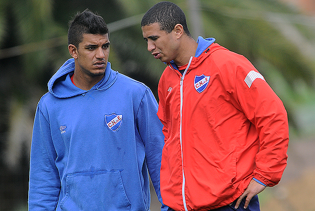 Diego Polenta y Diego Arismendi el viernes en Los Céspedes; el domingo a la cancha. 