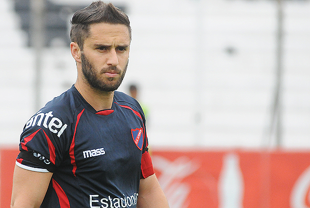 Simón Vanderhoegth llegó a la quinta tarjeta amarilla.