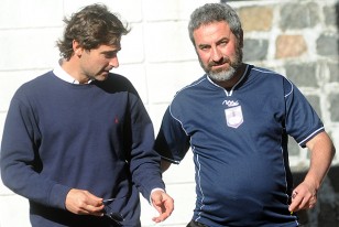 Andrés Fleurquin en el vestuario del Franzini junto a Jorge Etcheverry, Intendente.