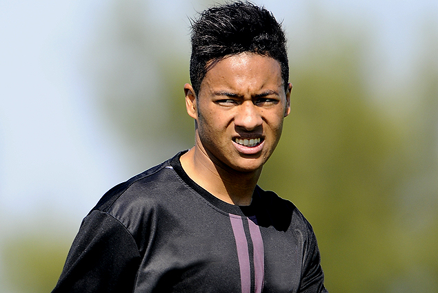 Alejandro Siles en recuperación por golpe en un tobillo. 