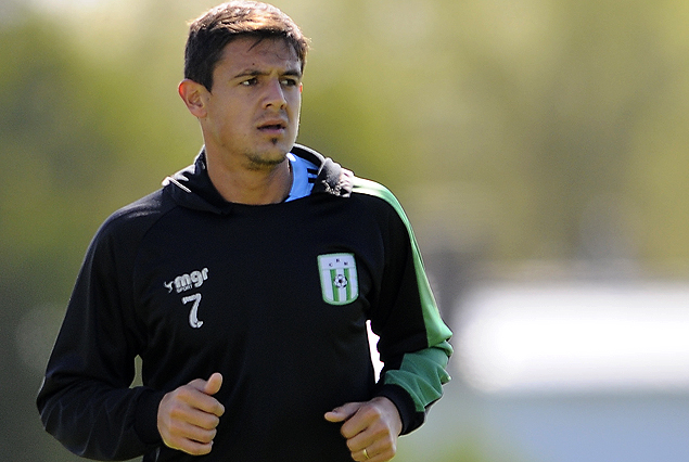 Darwin Torrres titular seguro en Racing.