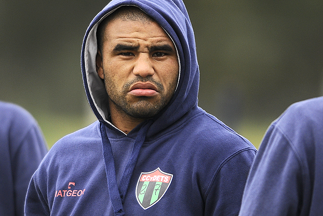 Diego Viera con leve esguince de tobillo.