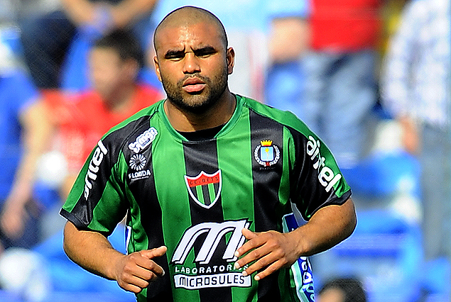 Diego VIera, que viene de marcar el gol de la victoria frente a Tacuarembó, no podrá jugar por cláusula ante Defensor Sp.