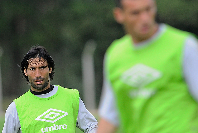 Ernesto Farías y Fabricio Formliano a la cancha en Danubio frente a Cerro.