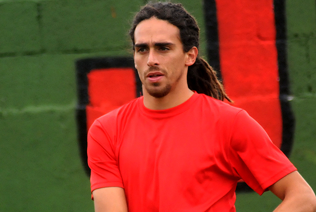 Gustavo Aprile en los once rojiverdes el domingo frente a Peñarol. 