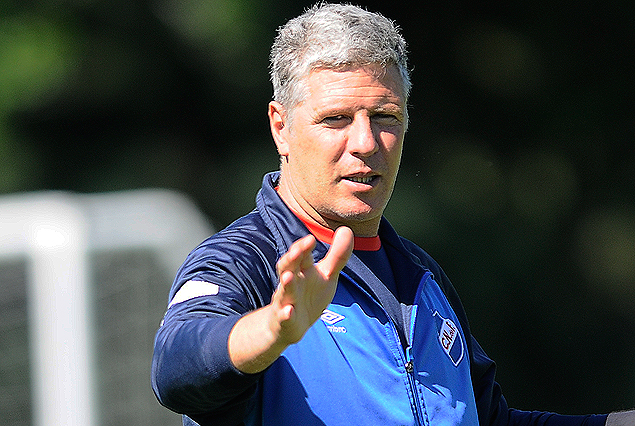 Alvaro Gutiérrez, entrenador de Nacional, habló en conferencia de prensa.