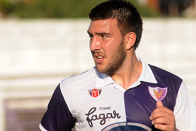 Lucas Cavallini no jugará la próxima fecha ante Nacional. 