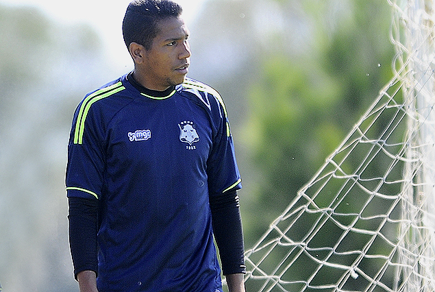 Nicolás Freitas entrenó con prevención el martes en Wanderers.