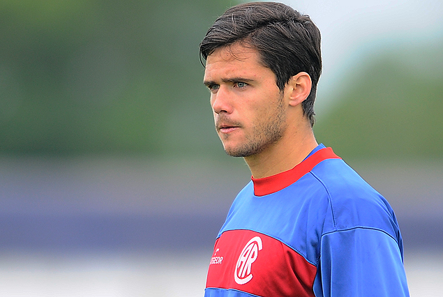 Nicolás Rodríguez en el fondo de los rojos.