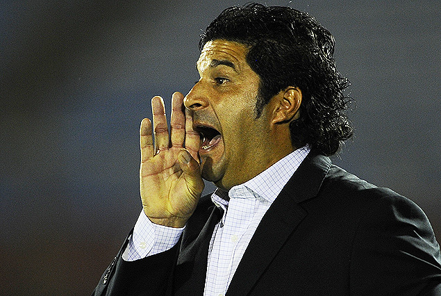 Marcelo Saralegui, el entrenador picapiedra y su respuesta del encuentro.