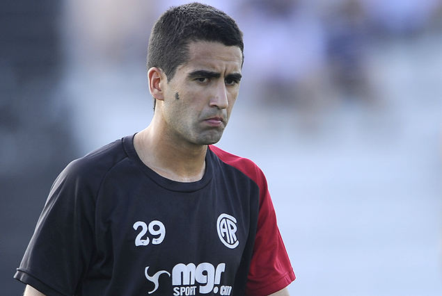 Sebastián Sellanes será titular. 