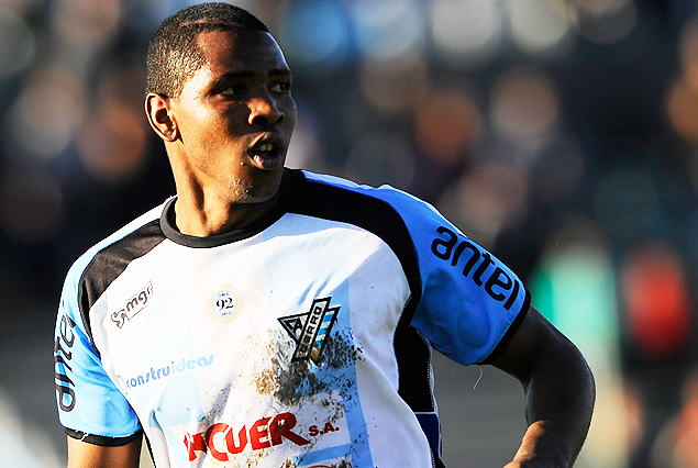 Hugo Silveira en una tarde donde complicó seriamente a Danubio. 