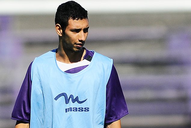 Emilio Zeballos eleva el nivel de entrenamientos en los violetas. 