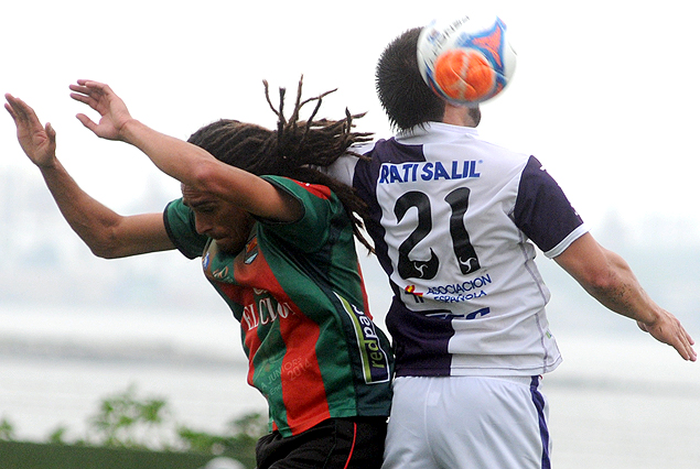 Gustavo Aprile salta con Lucas Cavallini