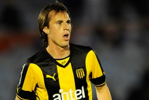 Hernán Novick, por primera vez titular en Apertura.