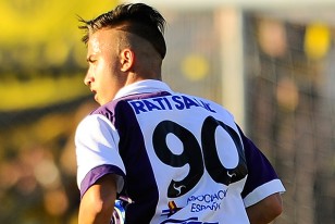 Franco Acosta con la camiseta número 90. 