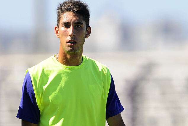 Andrés Schettino entrena aparte y no juega frente a Racing. 