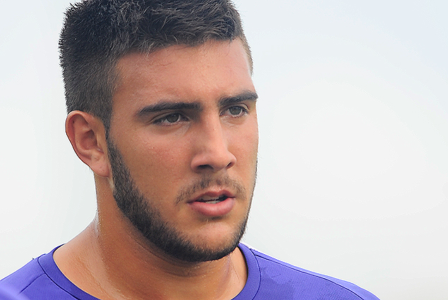 Lucas Cavalini, con falta justificada.