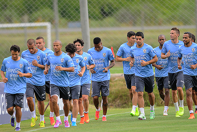 Los quince jugadores en pleno trabajo en el Complejo.