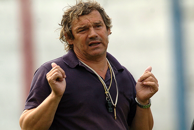 Mario Saralegui, DT de Tacuarembó.