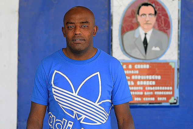 "El clásico tiene que ser una fiesta para disfrutarla todo el tiempo", el consejo de OJ.