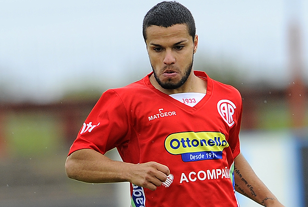 Raguso se pierde el partido ante Peñarol.