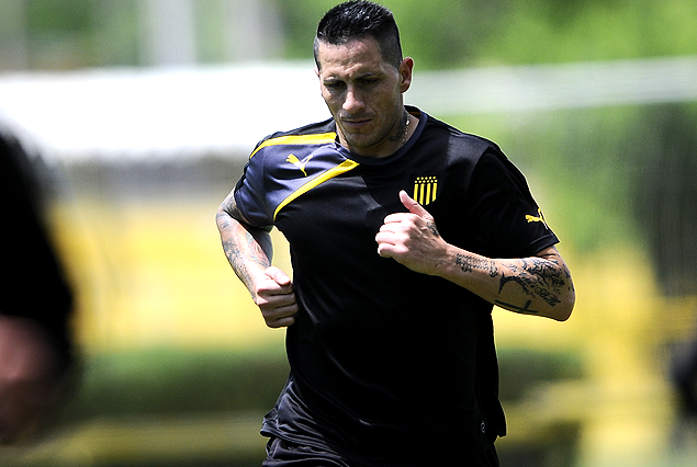 Pablo Migliore al trote en Los Aromos pensando en el último paso del Apertura frente a Racing. 