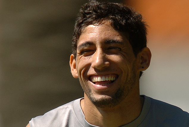 Jonathan Urretaviscaya.