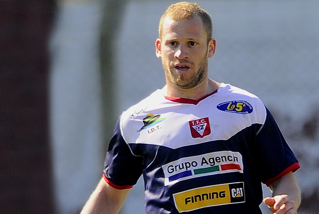 Bruno Fiordelmondo retorna a Ferrocarril de Salto.