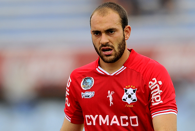 Federico Cristóforo, apronta las maletas.