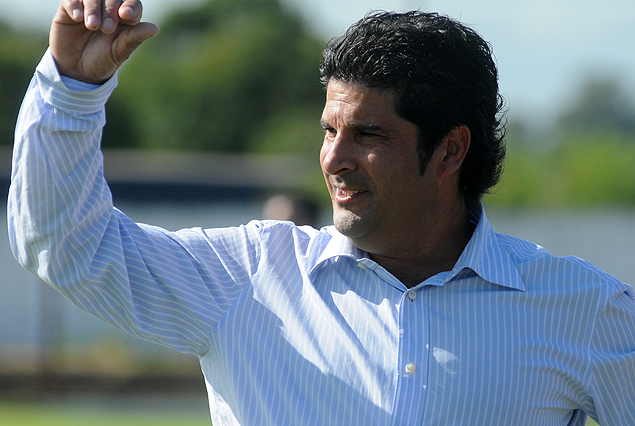 Marcelo Saralegui es candidato a dirigir a Colón de Santa Fe.