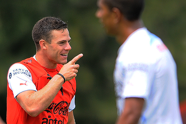Nahitan Nandez en el equipo titular de los celestes juveniles.