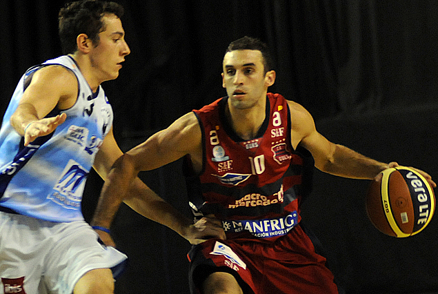 Atenas se quedó con el triunfo ante Goes.