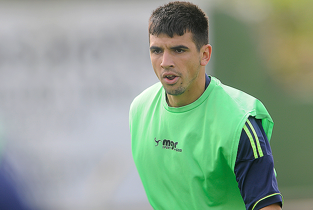 Carlos Daniel Acosta, confirmado titular el sábado frente a Defensor Sp. en el arranca de la Copa Suat. 