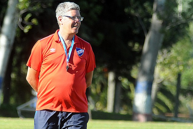 Alvaro Gutiérrez en el entrenamiento de este lunes en Los Céspedes.