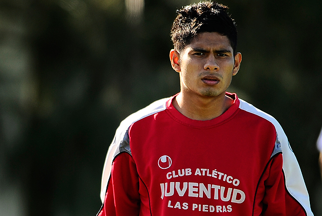 Dilan Cáceres, el peruano Sub 20, que está siendo evaluado por el cuerpo técnico de Juventud, tendrá el sábado una nueva oportunidad.