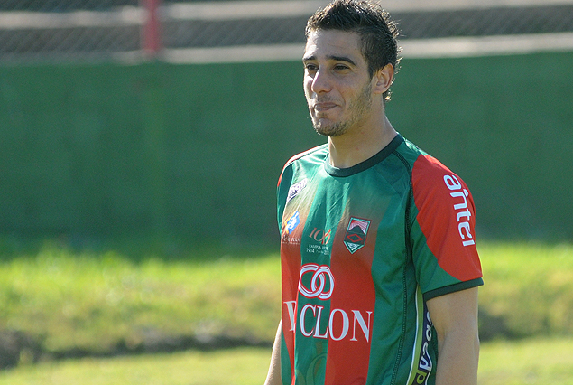 Jonathan Píriz, será operado de los cruzados, y seguirá inactivo en los "picapiedras".