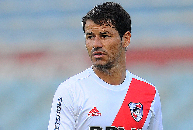 Rodrigo Mora hizo un golazo en River Plate. 
