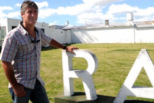 La consigna es "seguir peleando arriba".