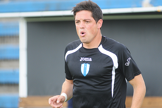 Alejandro Reyes una nueva temporada en los pedrenses.