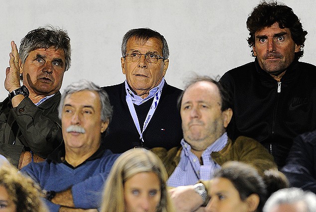 Celso Otero, Oscar Tabárez y Mario Rebollo en el presentes en el Gran Parque Central.